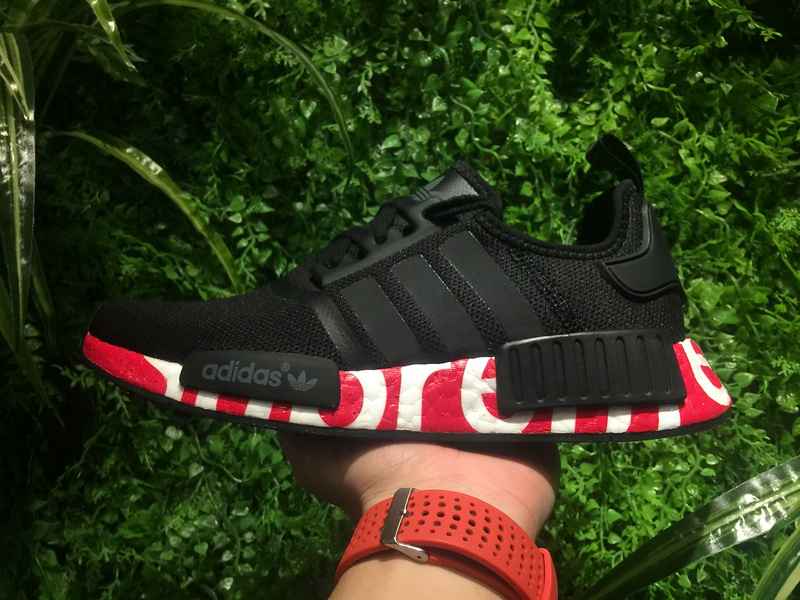 Adidas NMD R1 x Supreme